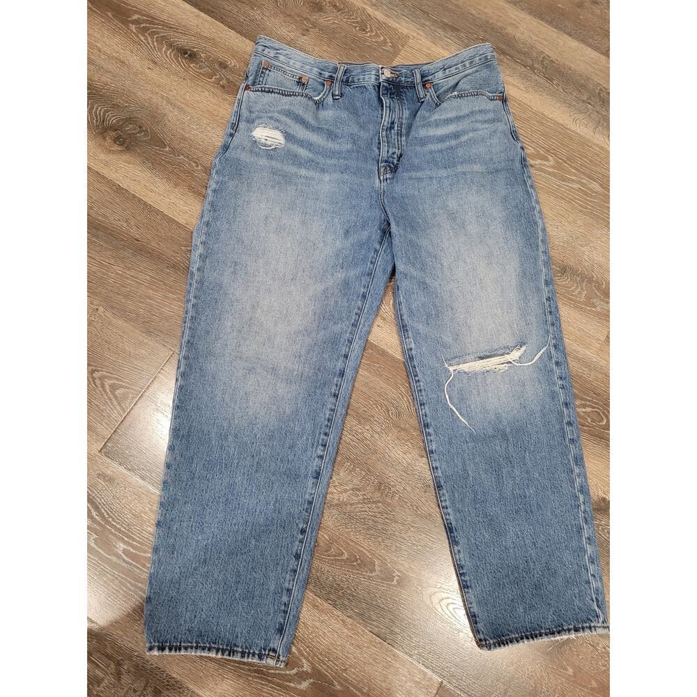 Madewell Women's‎ The Dad Jean size 31 Distressed Button Fly #10